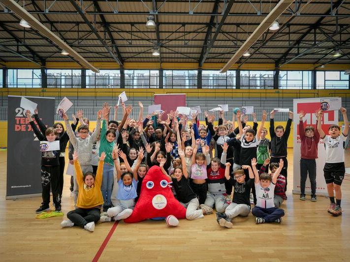 SOP 2024, semaine olympique et paralympique, initiation au handball